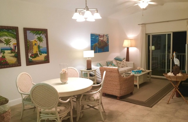 RW Bimini Oceanfront View 2-Bed/2-Bath