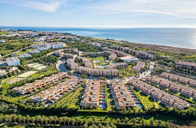 Salgados Beach Ap