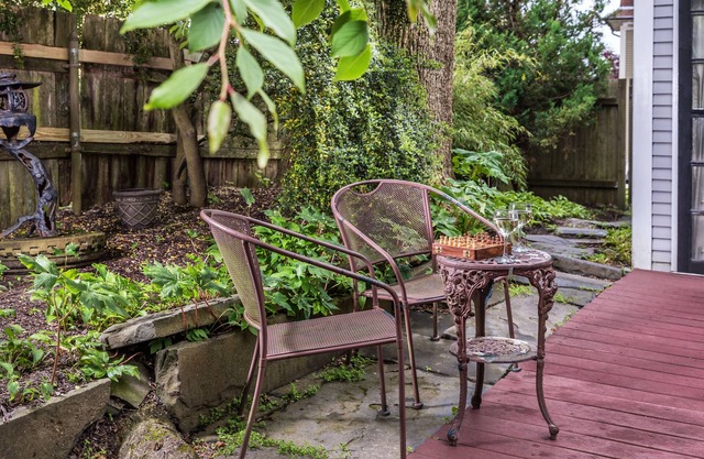 Samuel Durfee House B&B