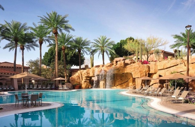 Scottsdale Getaway: 1BR Premium Villa at Sheraton Desert Oasis