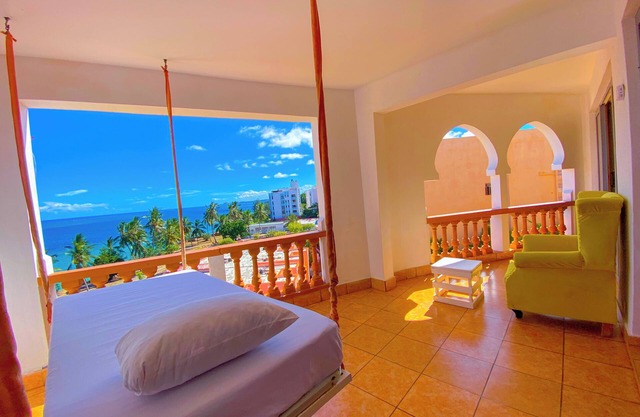 Sea Breeze Beachfront Apartments