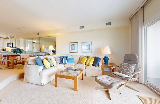 Seaside Villas oceanfront townhome with 2 balconies, beach access & sunrise view