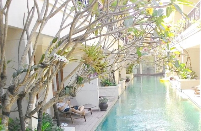 Seminyak Lagoon All Suites Hotel