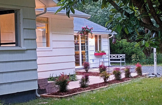 Serene 4-Bedroom Home | Greenery Views | Pets OK