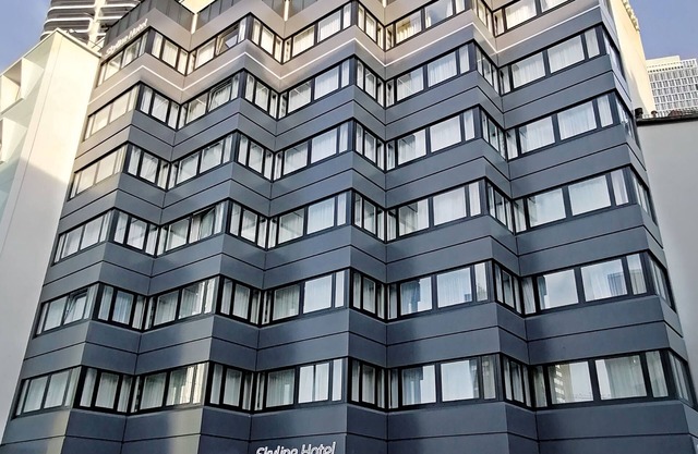 Skyline Hotel