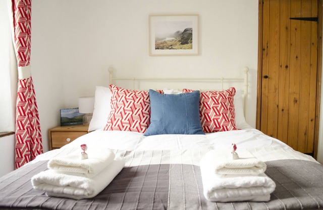 Smithy Cottage Staveley - Cosy Lake District Retreat