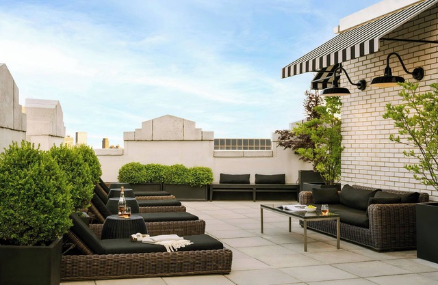 Sonder by Marriott Bonvoy One Platt Apartments Financial District