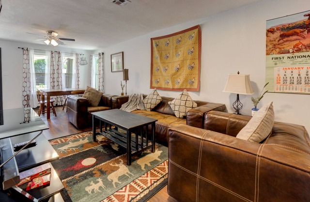 Southern Charmed home close to Downtown and BOK!