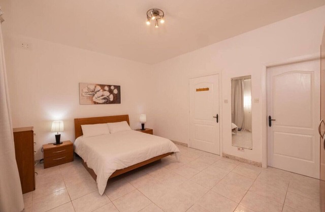 Spacious 3-Bedroom Maisonette with Modern Comforts in Swieqi