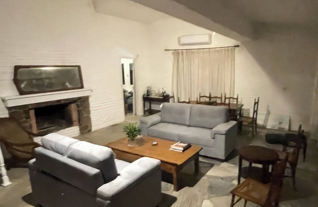 Spacious 4-bedroom house with WiFi, AC in amazing Punta del Este