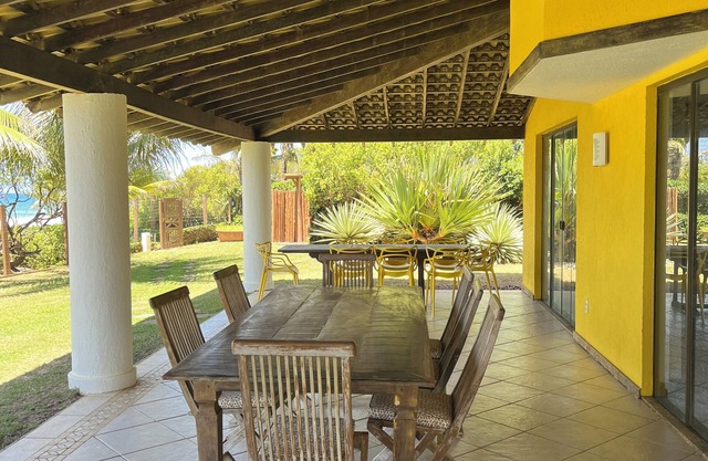 Spacious 4-bedroom house with AC and WiFi in tranquil Abrantes