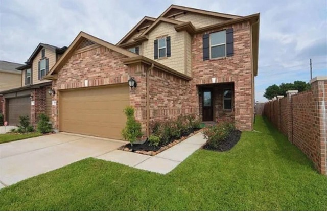 Spacious 4-bedroom villa in fabulous Houston with WiFi, AC