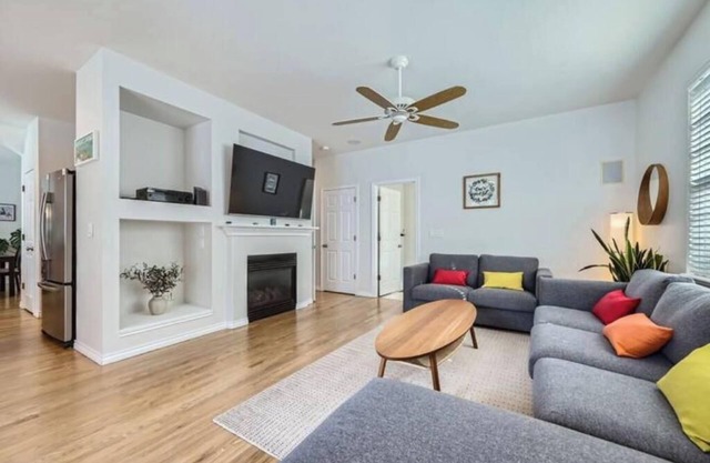 Spacious 4BDR Retreat in Lafayette