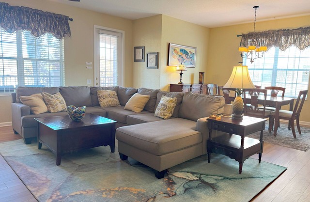 Spacious with a fully stocked kitchen – after this, you'll skip the hotel stay!