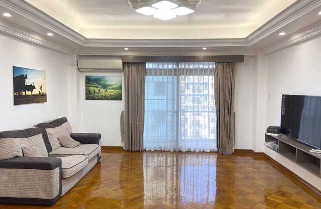 Sparkling Clean & Spacious - 3 Bedroom (Heart of Yangon)