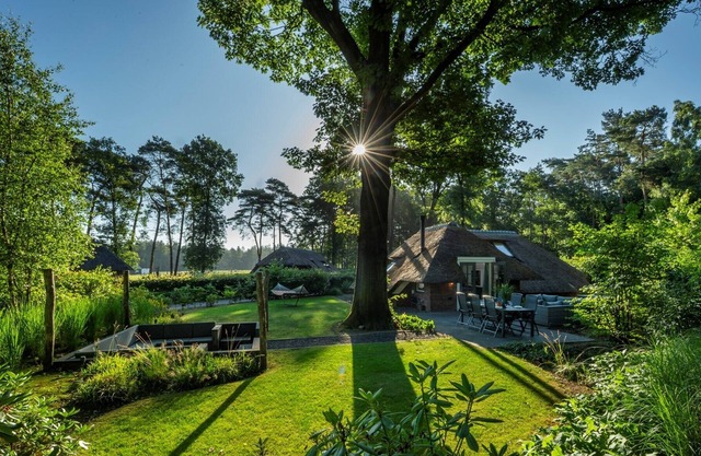 Sprielderbosch 28 Luxury holiday home Veluwe, located on a holiday park
