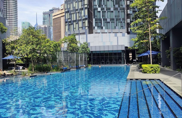 Star KLCC By Moonlight