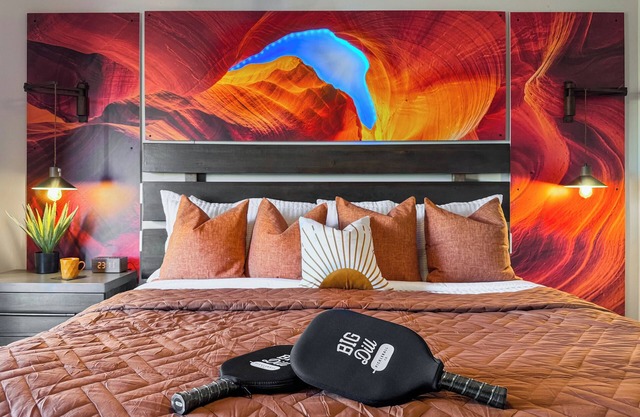 Stargazer – Luxury Condo, Rooftop Views, Private Hot Tub