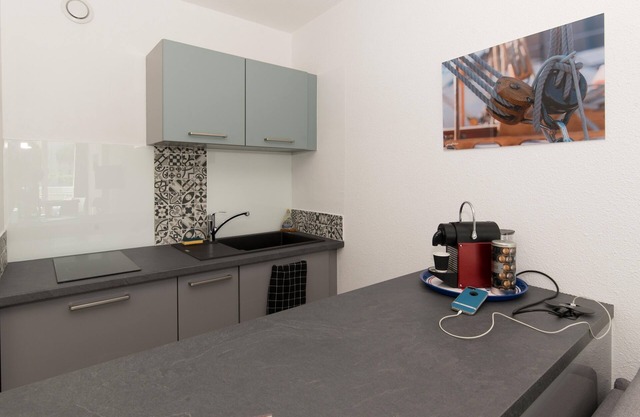 STUDIO 2 ETOILES DE FRANCE, 100 Mètres DE LA PLAGE, PARKING, WIFI, IDEAL FOR FAMILIES