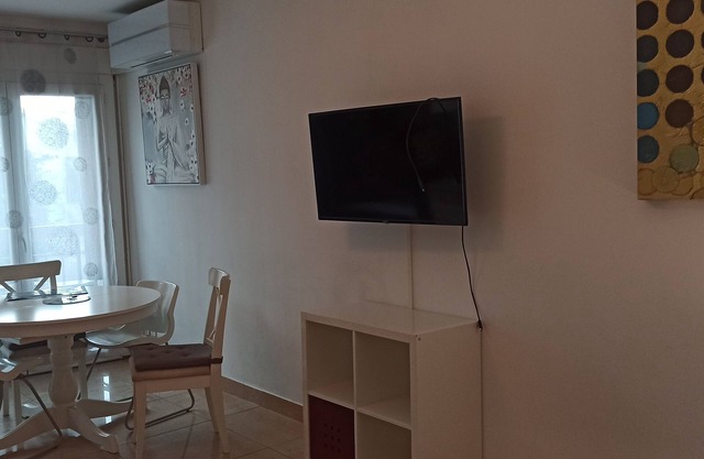 Studio Agreable Très Proche du Centre de Ville et Moyen de Transport