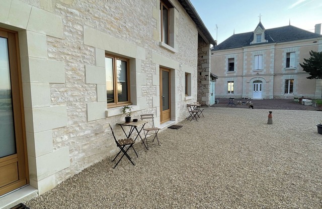 "Studio du Pressoir" studio for short-term rental (seasonal rental).