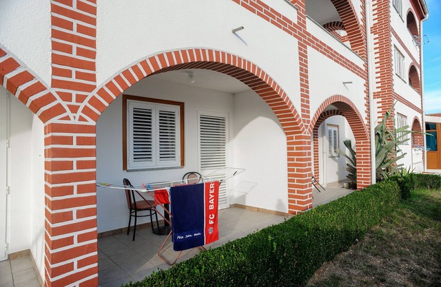 Studio flat with terrace and sea view Caska, Pag (AS-4109-a)