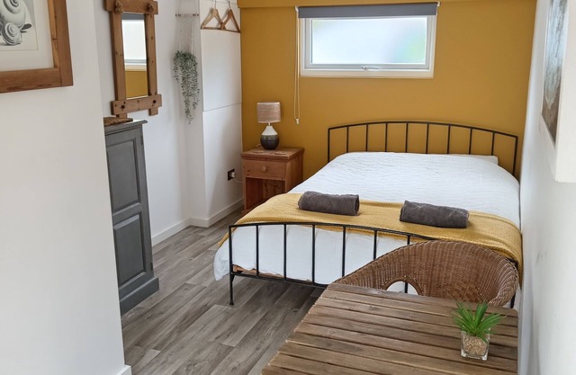 Studio @ No28 Peaceful Garden Annexe