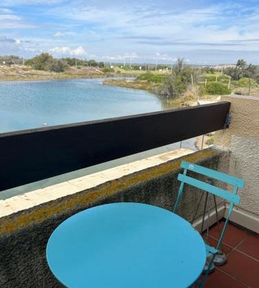 studio village naturiste