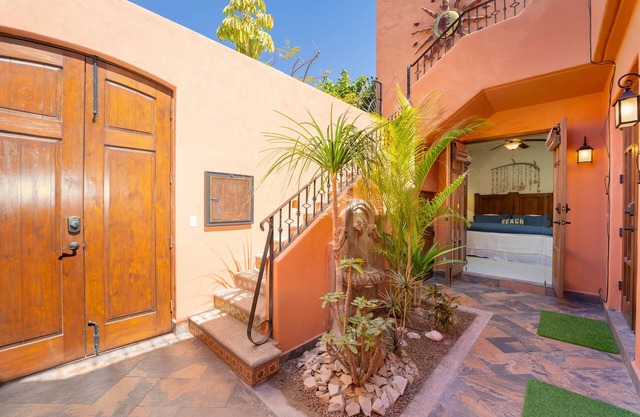 Stunning 2 Bedrooms & 2 Baths Amazing Mountain Views