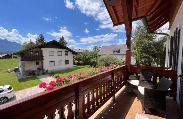 Stunning private villa for 6 guests with WIFI, TV and patio