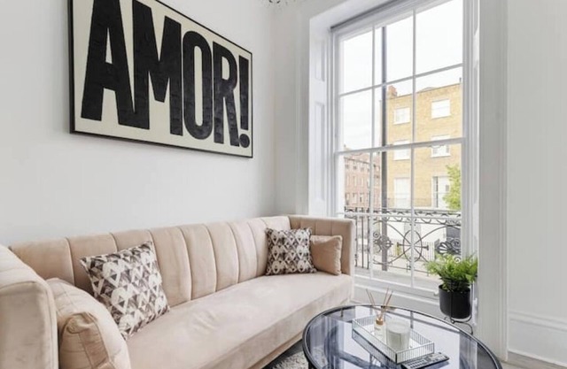 Stunning Baker St Flat w/Terrace