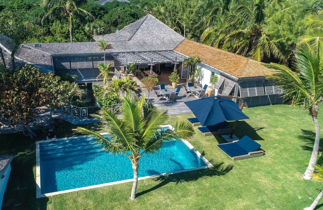 Stunning Beachfront Villa Retreat in the Bahamas