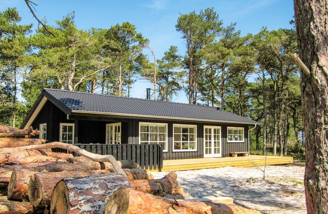 Stunning home in Nexø with kitchen