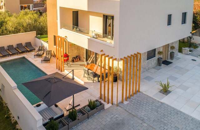 Stunning home in Pula with Wi-Fi