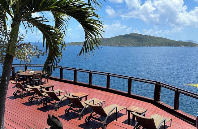 Stunning, Oceanfront Villa on 1.5 very private acres, just minutes to Magens Bay