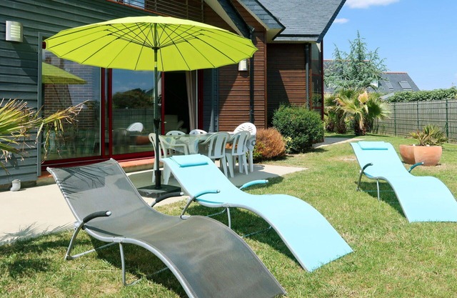 Stunning private villa for 8 people with WIFI, TV and terrace