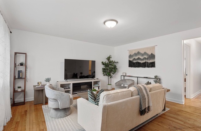 Stylish 2BR Near O'Hare, Modern & Easy Access