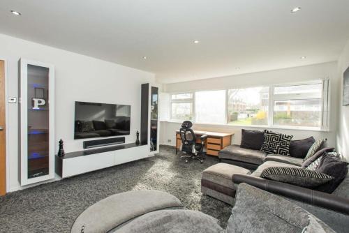 Stylish 3-Bedroom in Orpington