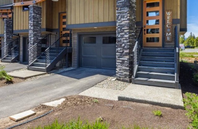 Suncadia 2 Bdrm Village Chalet Contemporary Cabin
