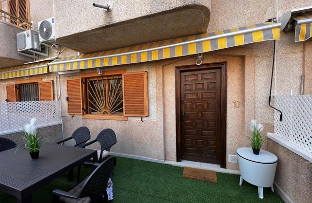 Sunny Villa Few Minutes Walk from beach