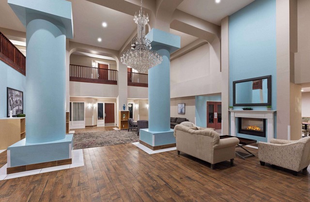 Super 8 by Wyndham Lubbock West