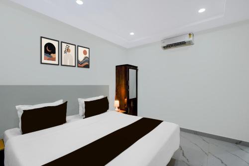 Super Townhouse Oak Bachupally Medical College Formerly SV Hotels