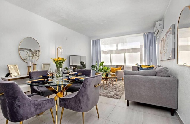 SurReal Beach Flat