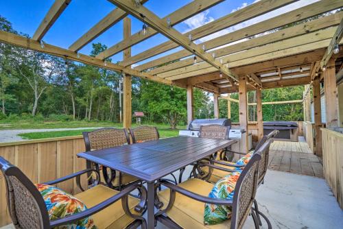 Take 5 Relax, Rest, Refresh with Yard and Pond!