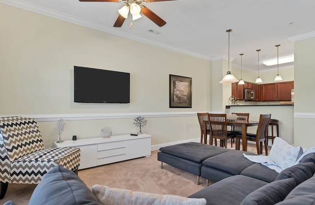 Terrific townhome in charming Pembroke