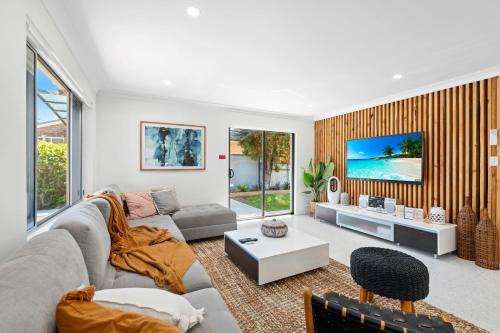 The Bayhaven- Pet friendly Villa