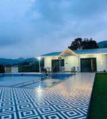 The Crystal Villa