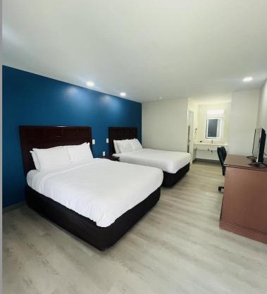 The Hallmark Inn & Suites Newly Renovated Rooms San Antonio Northeast