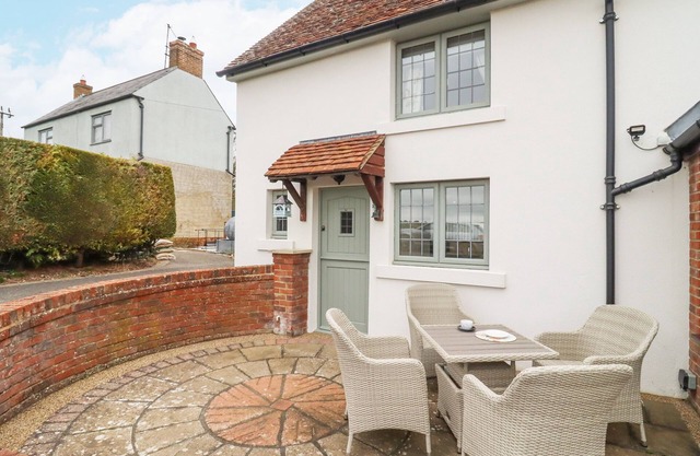 THE HAVEN COTTAGE, family friendly, with a garden in Wheatley