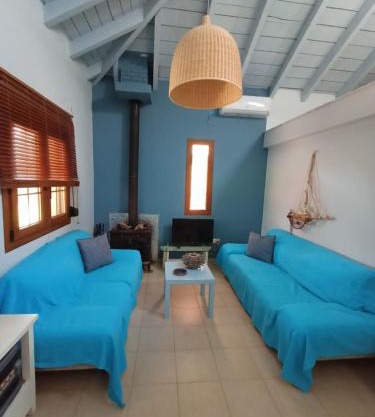 The House in the Mulberries Trees